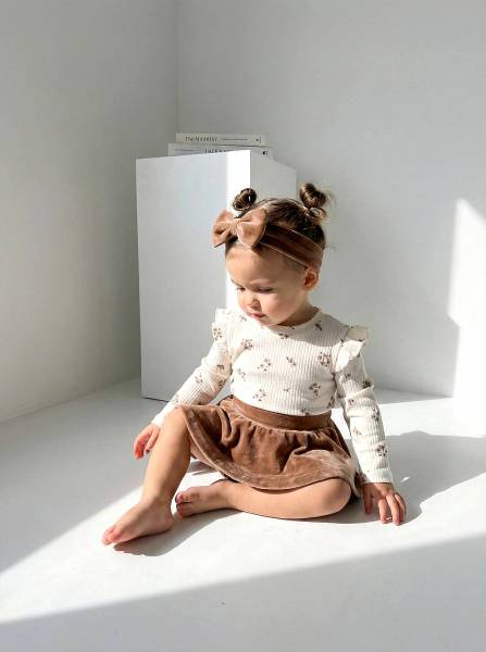 Κορμάκι Σομόν καρδιές & εκρού