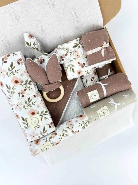 Newborn Garden serenity & cacao dots muslin