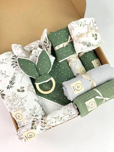 Newborn Olive & Green dots