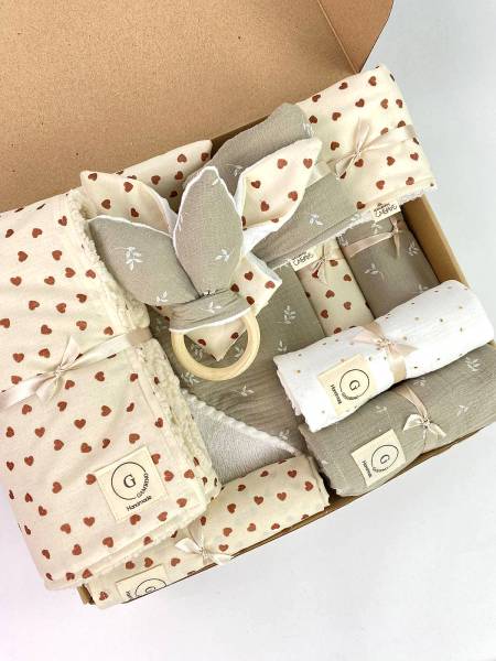 Newborn Red hearts & Ανθάκι muslin
