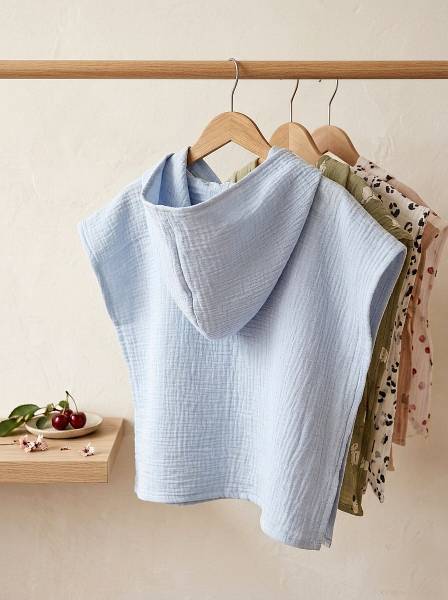 Poncho Baby blue muslin