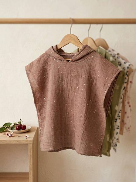 Poncho Cacao gold dots muslin