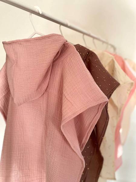 Poncho old rose muslin