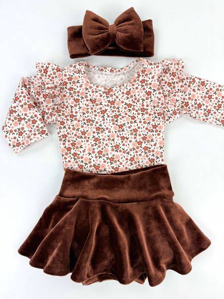 Set floral & καφέ βελουτέ