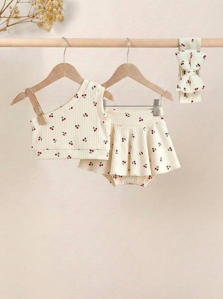 Crop top tiny cherries