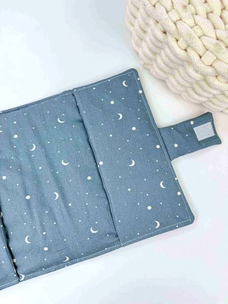 Θήκη βιβλιαρίου Pink dots